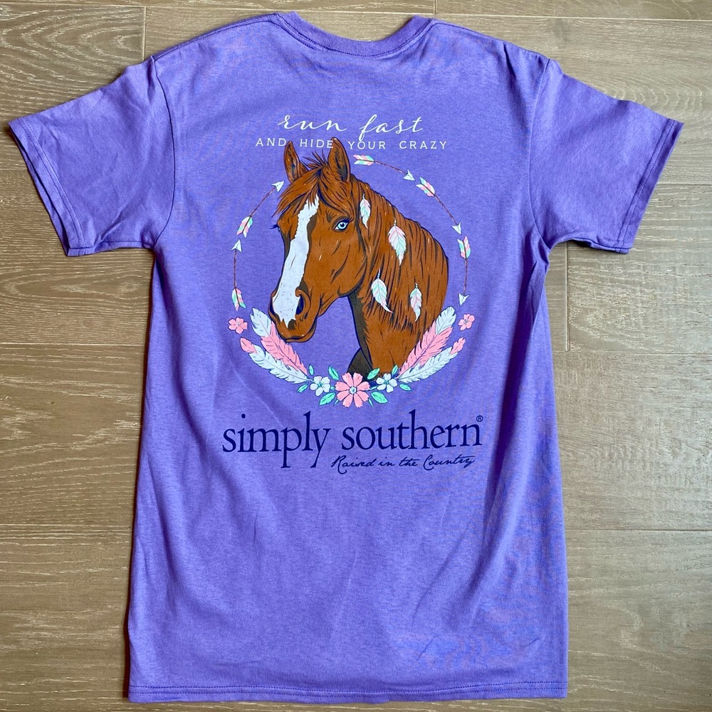 Women’s Simply Southern Horse Shirt, Adult Small